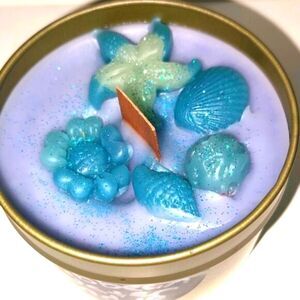 Hand crafted limited edition "Caribbean water" Zen-Me candle